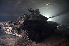 В граничащем с Украиной регионе три танка Т-72 загорелись во время ремонта